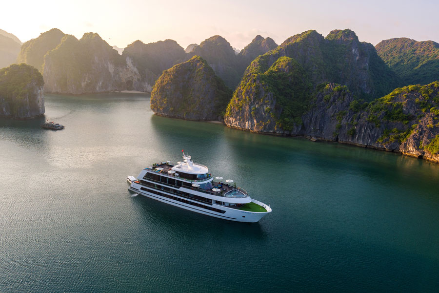 Stellar of the Seas Cruise: The Ultimate Luxury Experience in Lan Ha Bay